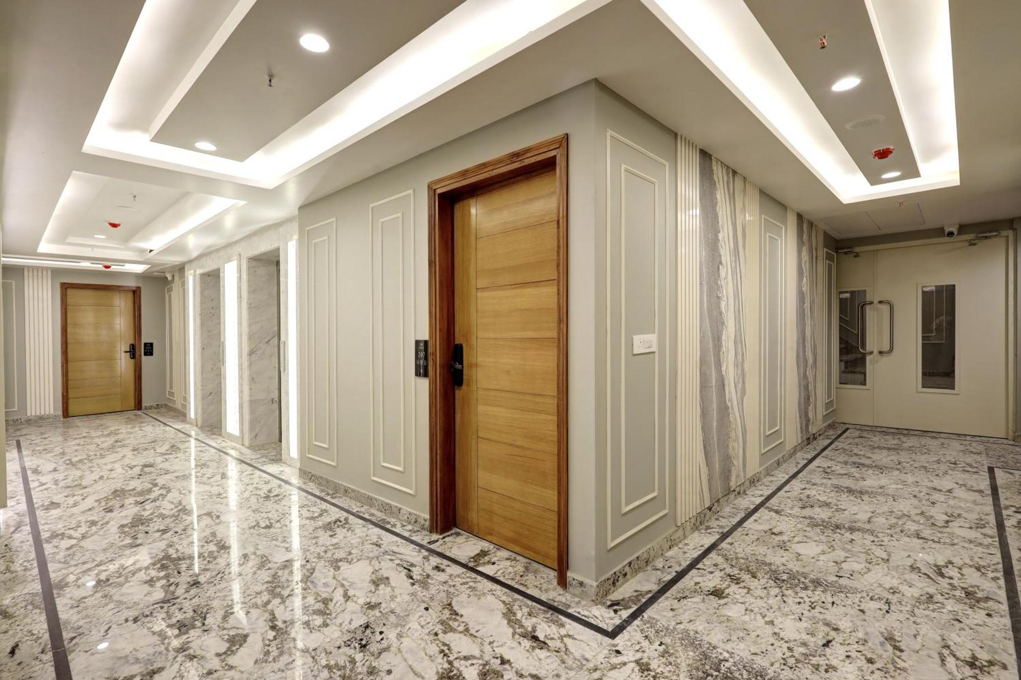 Hotel Namaste Hindustan Just A Minute Away From New Delhi Railway Station And Connaught Place Exterior foto